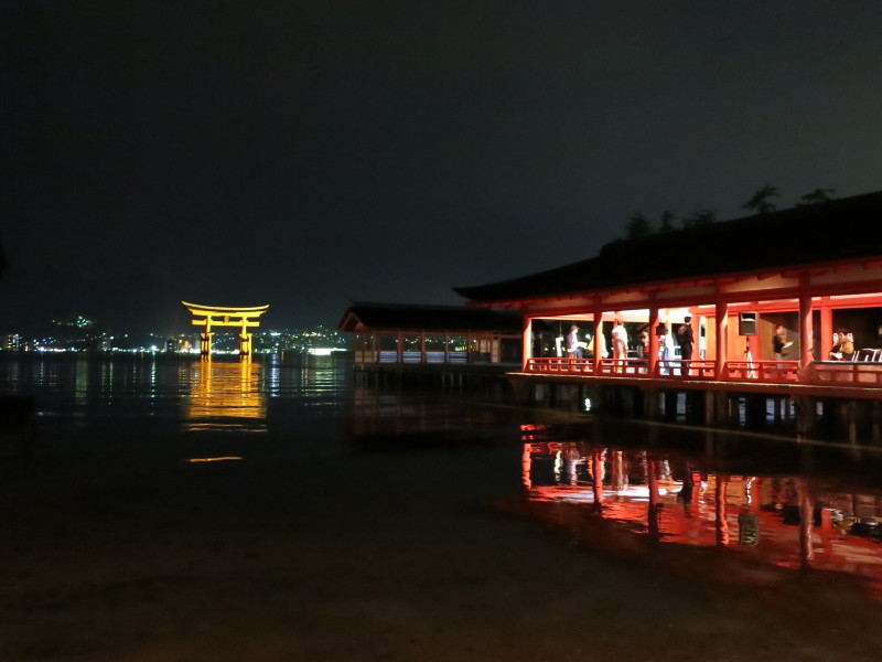 友枝昭世・厳島神社観月能
