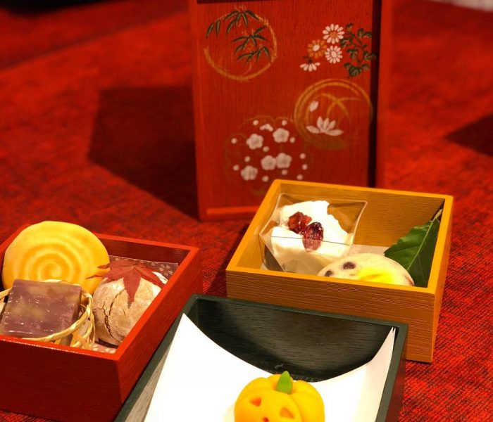 遊山箱に、和菓子詰めて♫